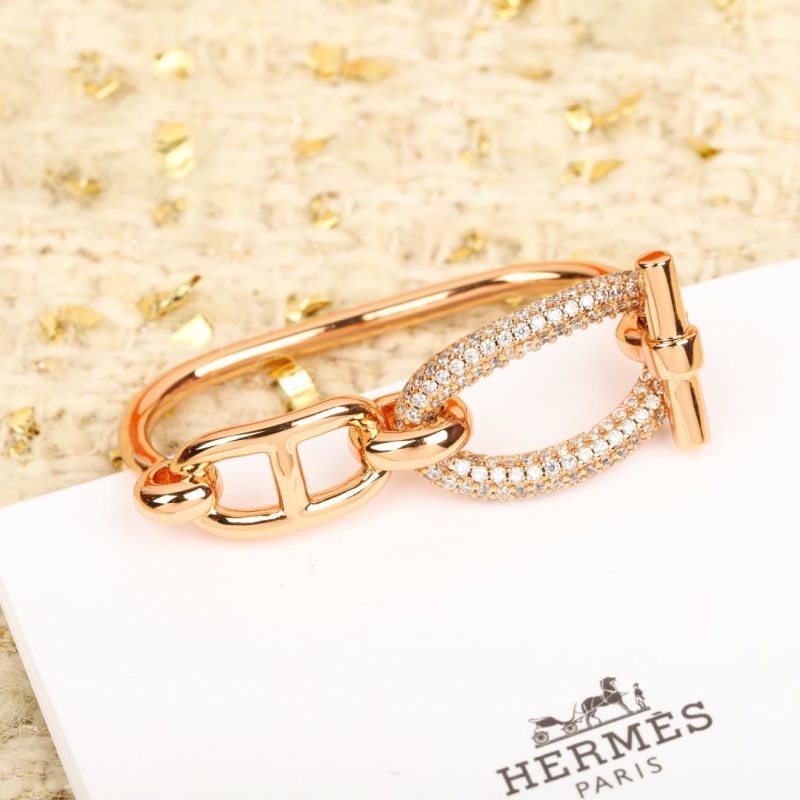 H**me5 rings